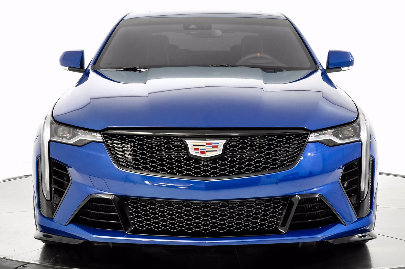 2022 Cadillac CT4-V Blackwing in Wave Metallic