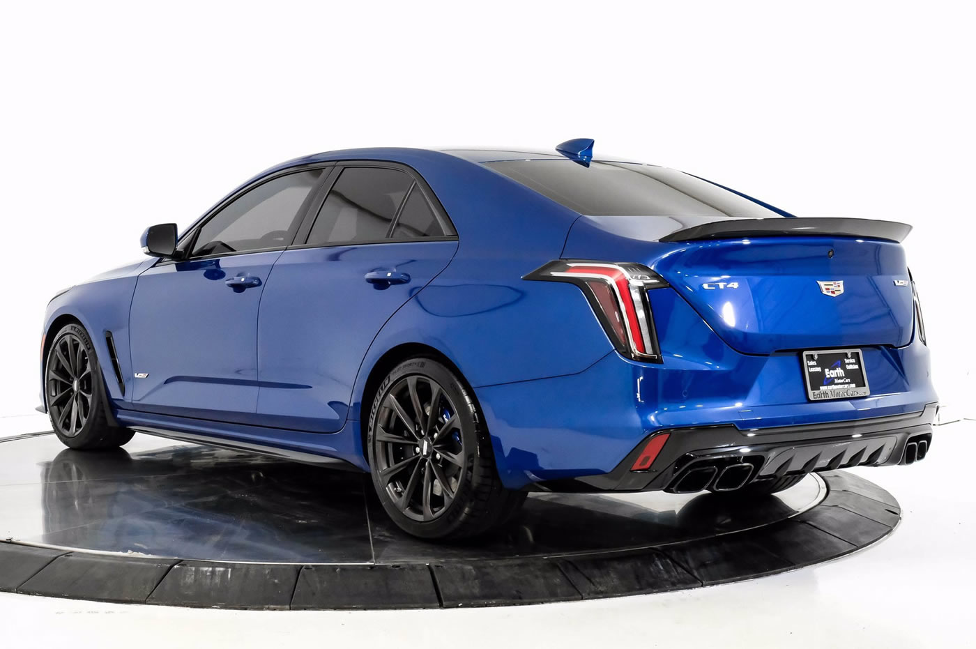 2022 Cadillac CT4-V Blackwing in Wave Metallic