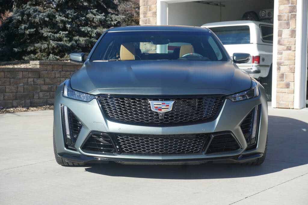 2022 Cadillac CT5-V Blackwing in Dark Emerald Frost