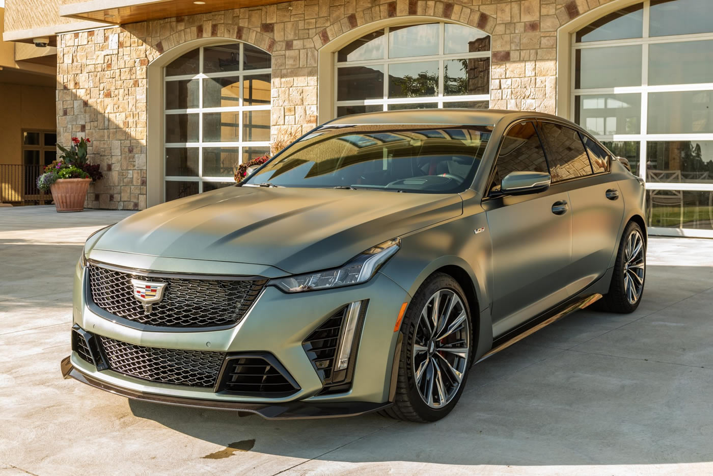 2022 Cadillac CT5-V Blackwing in Dark Emerald Frost