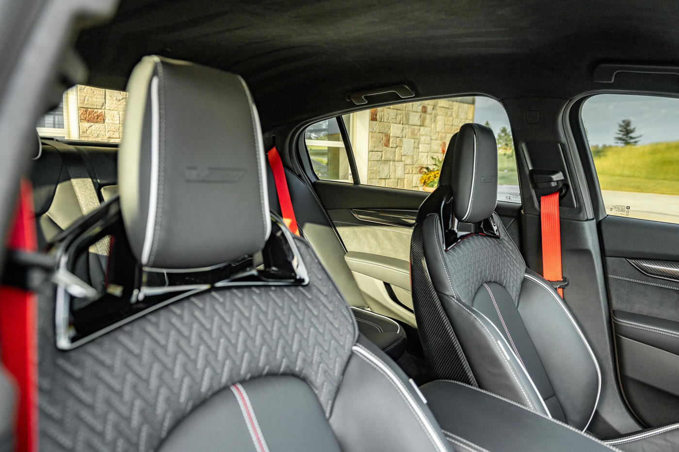 2022 Cadillac CT5-V Blackwing in Dark Emerald Frost