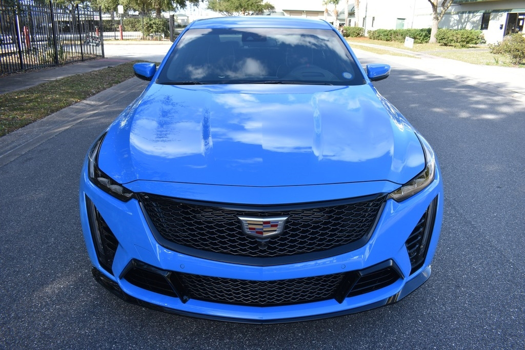 2022 Cadillac CT5-V Blackwing in Electric Blue
