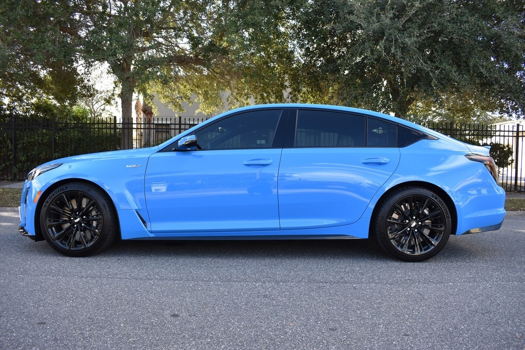 2022 Cadillac CT5-V Blackwing in Electric Blue
