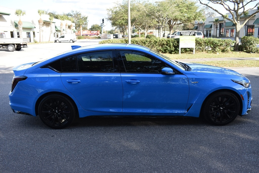 2022 Cadillac CT5-V Blackwing in Electric Blue