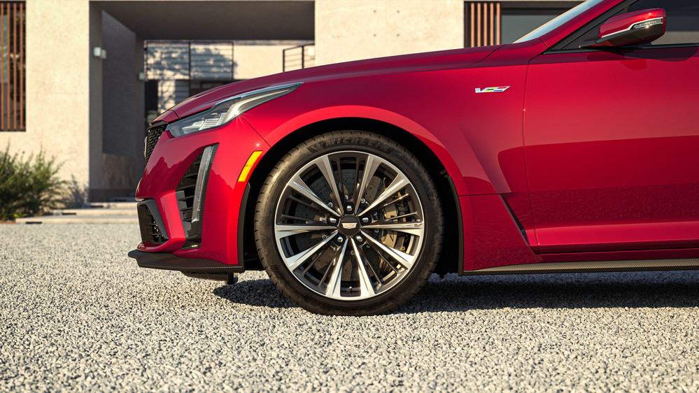 2022 Cadillac CT5-V Blackwing in Infrared Tintcoat