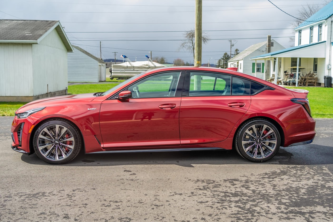 2022 Cadillac CT5-V Blackwing in Infrared Tintcoat