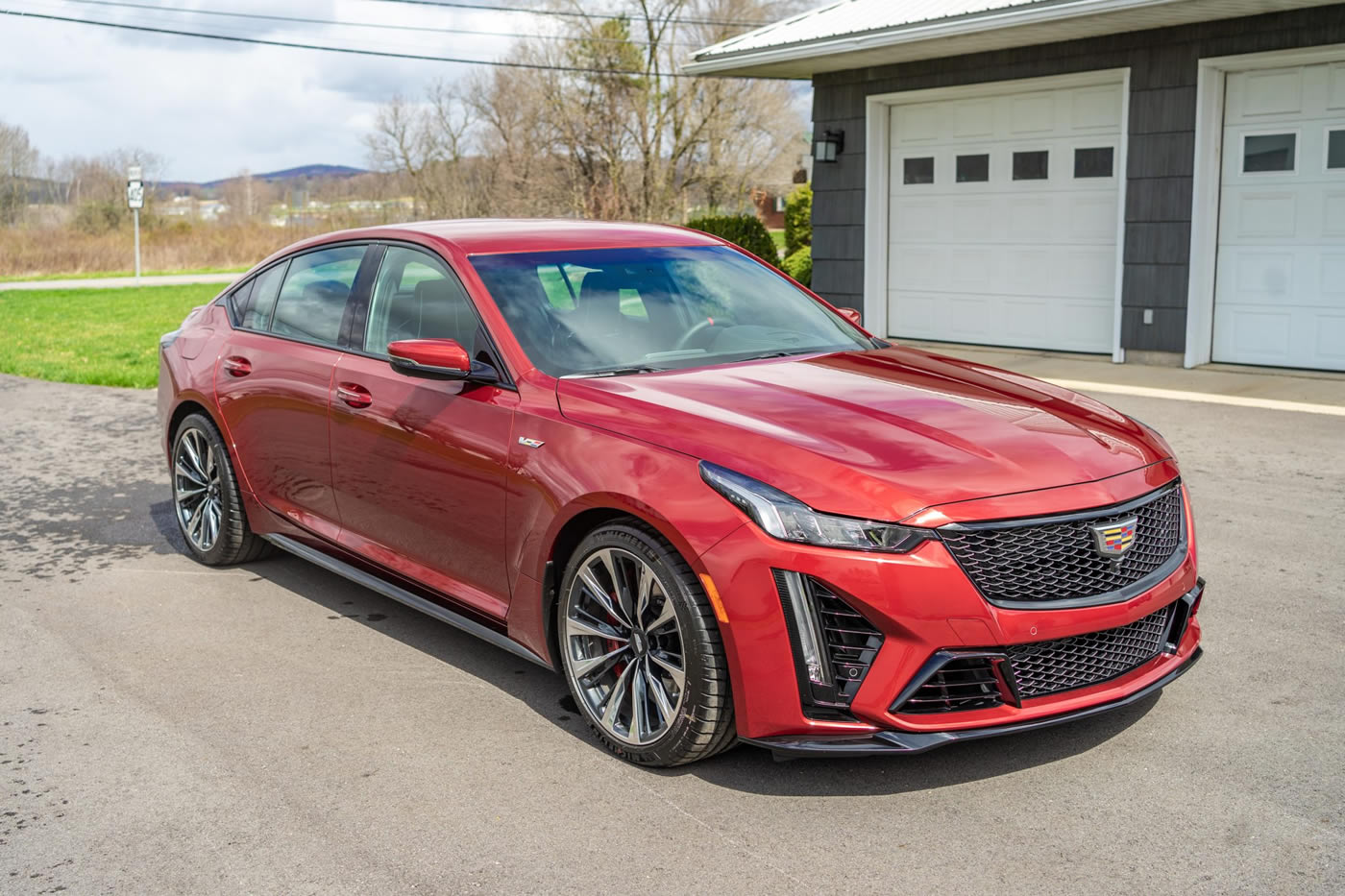 2022 Cadillac CT5-V Blackwing in Infrared Tintcoat