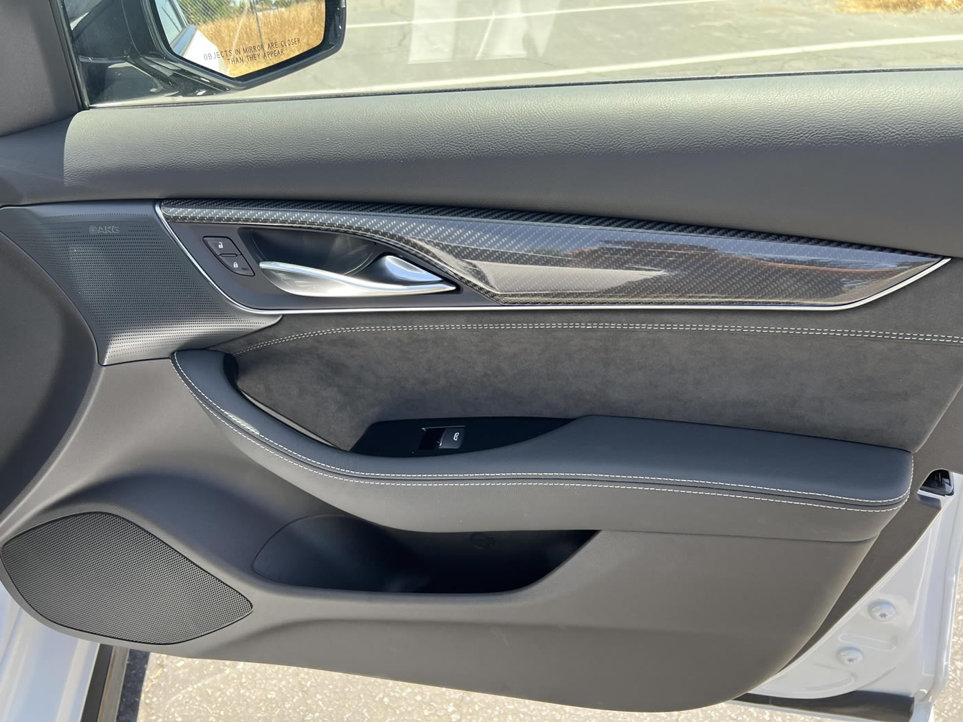 2023 Cadillac CT5-V Blackwing 6-Speed in Summit White