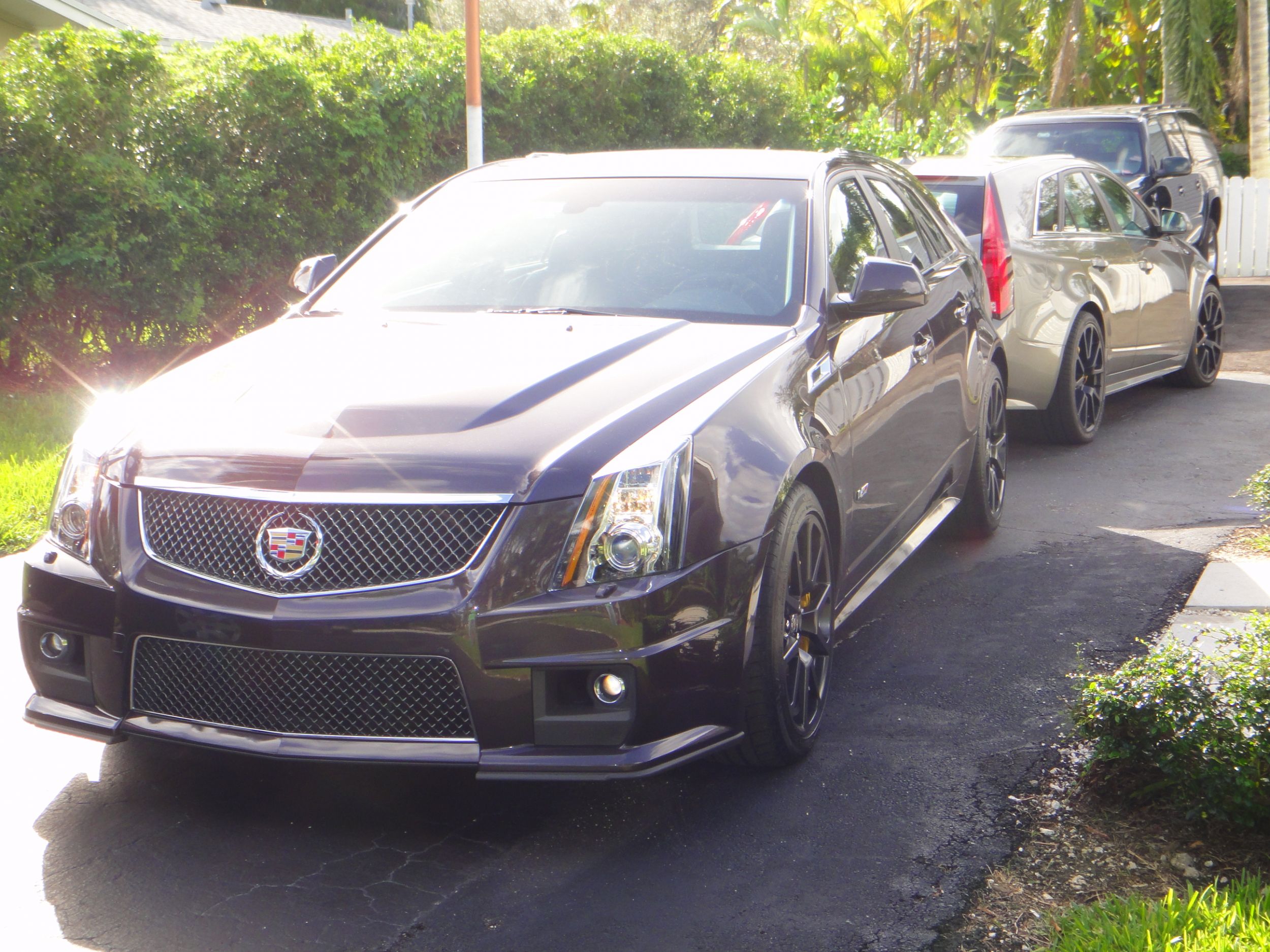 New V Wagon and old CTS  wagon
